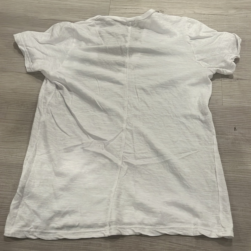Monrow Women’s Basic White Tee - image 4